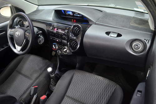 Toyota Etios 1.5 X 6mt My19 2018