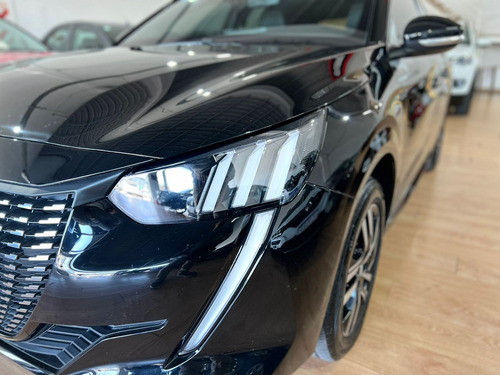 Peugeot 208 1.6 Feline Tiptronic 2023