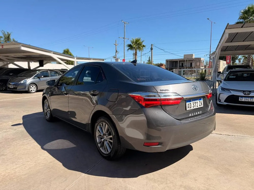 Toyota Corolla 1.8 Xei L17 2019