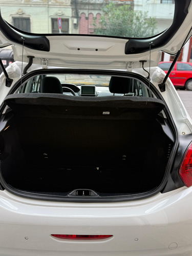 Peugeot 208 1.6 Allure 2019