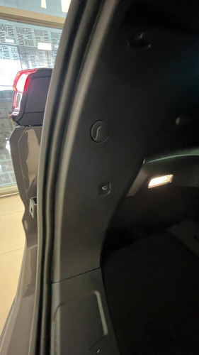 Jeep Commander 2.0 T BLACKHAWK 2025