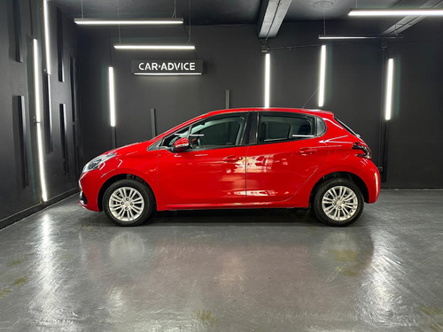 Peugeot 208 1.6 ALLURE NAV TIPTRONIC 5P L15 2017