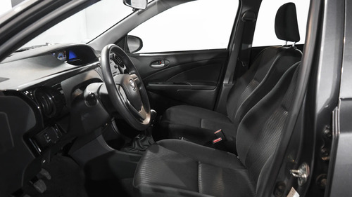 Toyota Etios 1.5 X 6mt My19 2021