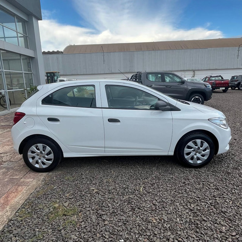 Chevrolet Onix 1.4 Lt Mt 98cv 2015