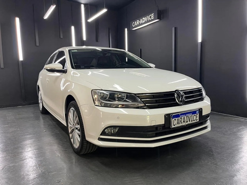 Volkswagen Vento 1.4 TSI BM TECH COMFORTLINE L16 2018