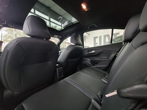 Fiat FASTBACK Turbo 2026