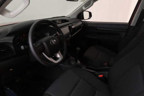 Toyota Hilux Pick-Up 2.4 Cd Dx 150cv 4x4 2025