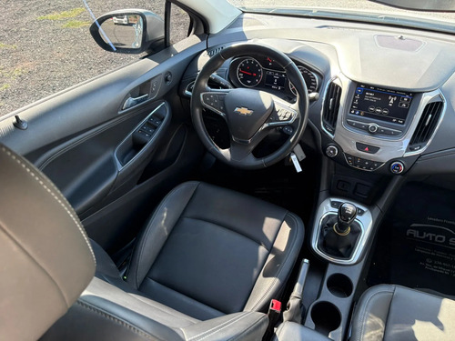 Chevrolet Cruze 4P 1.4T LT MT 2021