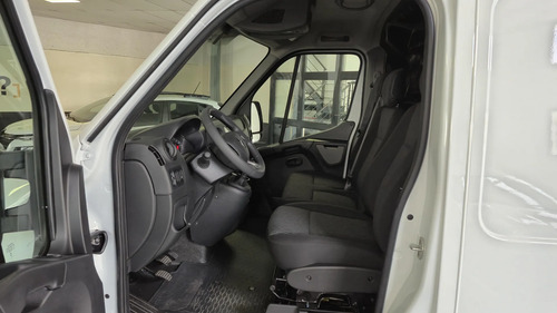 Renault Master 2.3 L1H1 (8M3) 2026