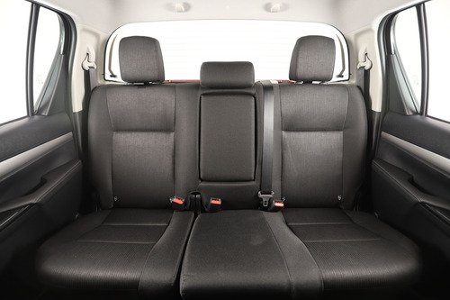 Toyota Hilux Pick-Up 2.8 Cd Srv 204Cv 4X4 At 2025