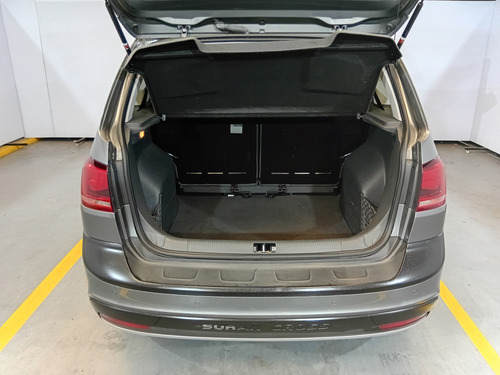 Volkswagen Suran 1.6 Highline L/15 2015