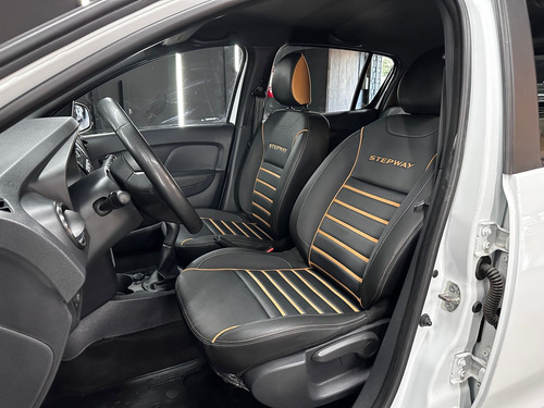 Renault Stepway 1.6 INTENS L19 2023