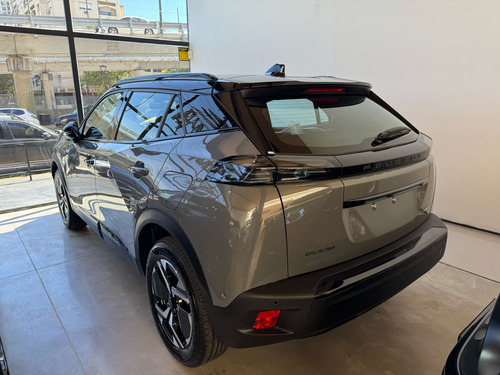 Peugeot 2008 1.0T Gt 2025