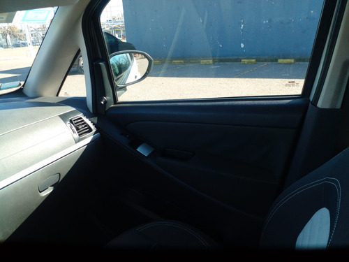 Fiat Idea ATTRACTIVE 1.4 8V 2012