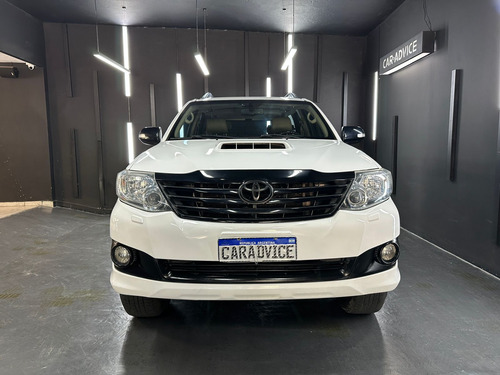 Toyota SW4 TDI SRV CUERO AT L12 2013