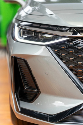 Chery Arrizo 8 1.5 T HEV COMFORT PLUG-IN CVT 2026