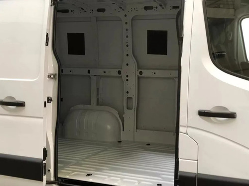 Renault Master 2.3 L1h1 2025