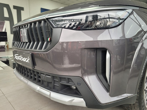 Fiat FASTBACK 1.3 T270 At6 2025