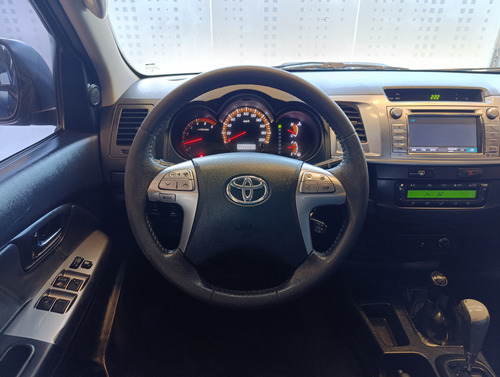 Toyota Hilux Pick-Up 3.0 Cd Srv Cuero 4x4 5at - A4 2015