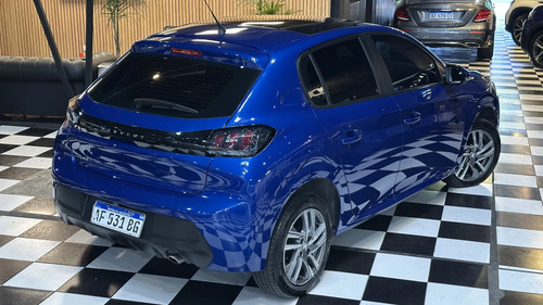 Peugeot 208 1.6 Allure Tiptronic 2022