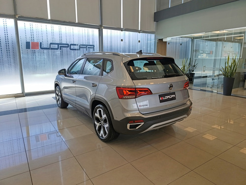 Volkswagen Taos 1.4 250 Tsi Highline Tiptronic 2025