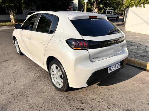 Peugeot 208 1.6 Active Pack 2024