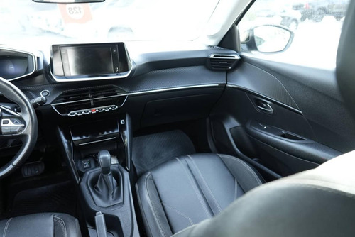 Peugeot 208 1.6 5p Feline Tip 2021