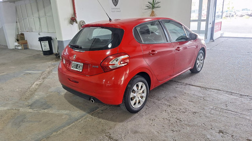 Peugeot 208 ACTIVE 1.5 N 5P 2015