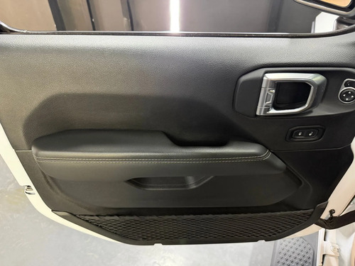 Jeep Gladiator 3.6 V6 4X4 OVERLAND AT8 2021