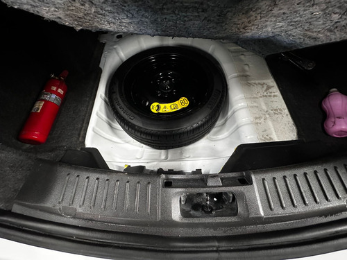 Ford Fiesta 1.6 TITANIUM KD 4P L13 2016