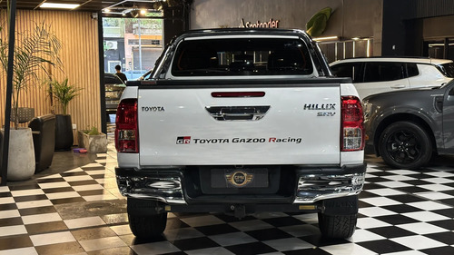 Toyota Hilux Pick-Up 2.8 Cd Srv 177cv 4x4 2016