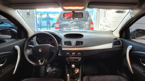 Renault Fluence 2.0 Dynamique 2013