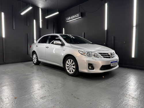 Toyota Corolla 1.8 SE-G L11 2013