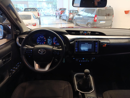 Toyota Hilux Pick-Up 2.8 Cd Srv Pack 177cv 4x2 2016