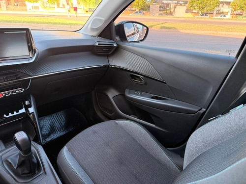 Peugeot 208 STYLE MT 2023