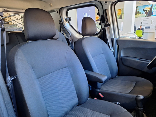 Renault Kangoo Ii Express 1.6 Sce Confort 5A 2026