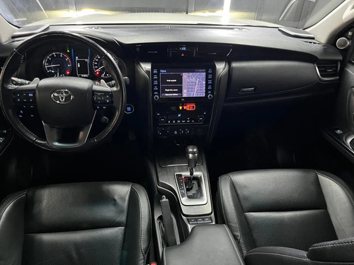 Toyota SW4 2.8 TDI DIAMOND AT6 2021