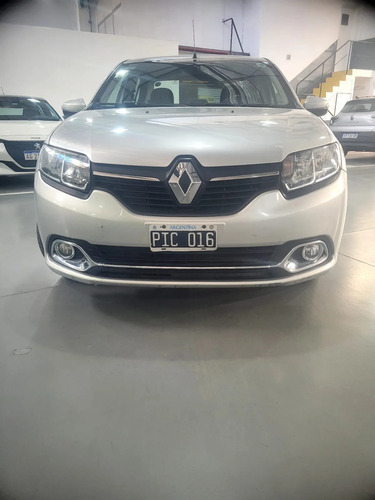 Renault Logan 1.6 Privilege 105cv 2015