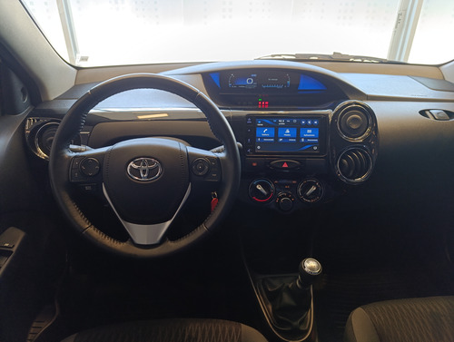Toyota Etios 1.5 Xls Mt 2023