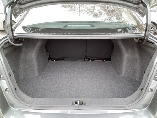 Nissan Versa 1.6 Advance At 2025