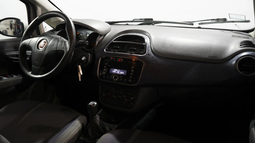 Fiat Punto 1.4 Attractive 2013