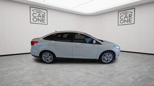 Ford Focus 2.0 SE PLUS 4P L16 2018