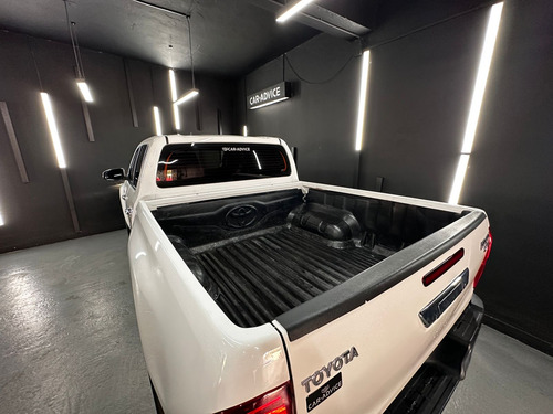 Toyota Hilux 2.8 TDI 4X2 DC SRX AT6 L16 2019