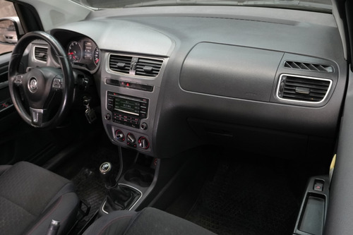 Volkswagen Suran Cross 1.6 Highline 101cv 2014