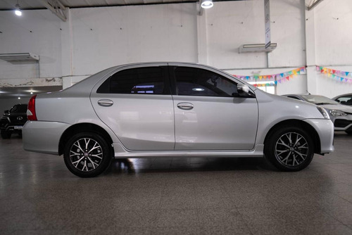Toyota Etios 1.5 4p Xls 4at 2021