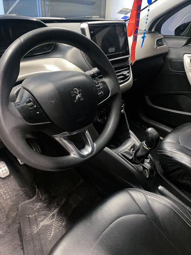 Peugeot 2008 1.6 Allure 2018