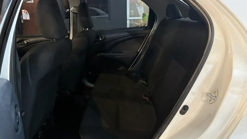 Toyota Etios 1.5 Sedan Xls 2016