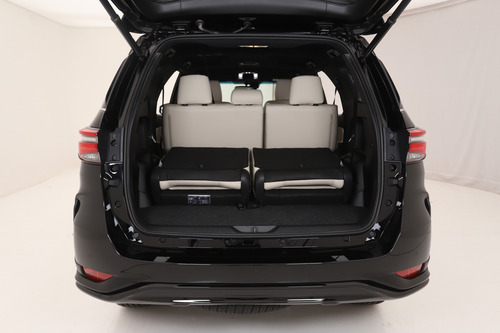 Toyota SW4 2.8 Tdi Diamante Ii 6At 7As 2025