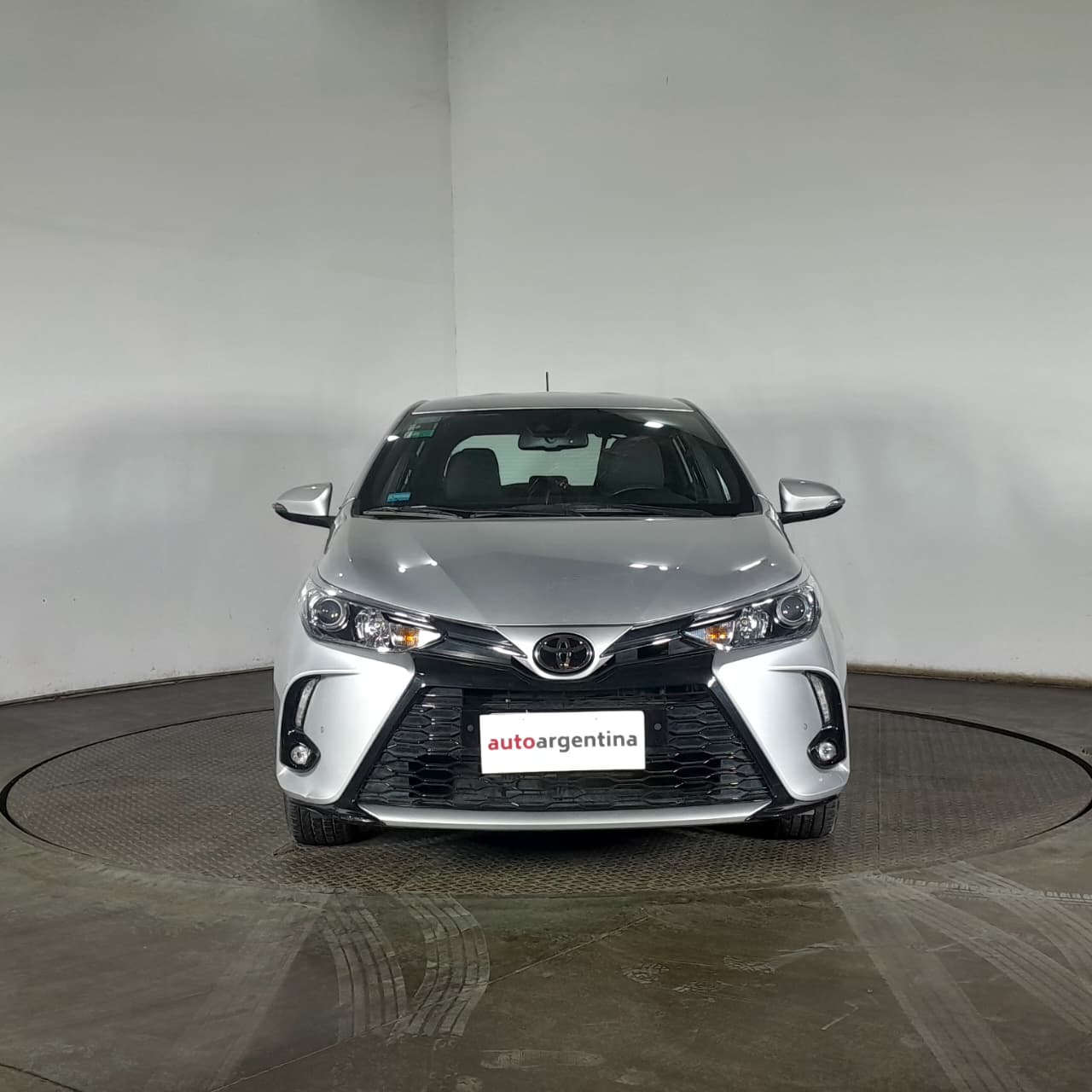 Toyota YARIS XLS PACK 1.5 CVT 5P 2023