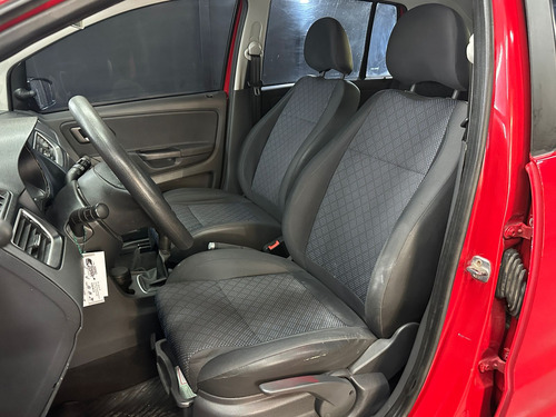 Volkswagen Suran 1.6 TRENDLINE L13 2013